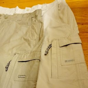 Columbia Hybrid Shorts